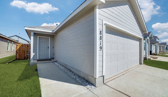 Liberty Landing – Your Relaxing Home Base Minutes from SeaWorld & Lackland