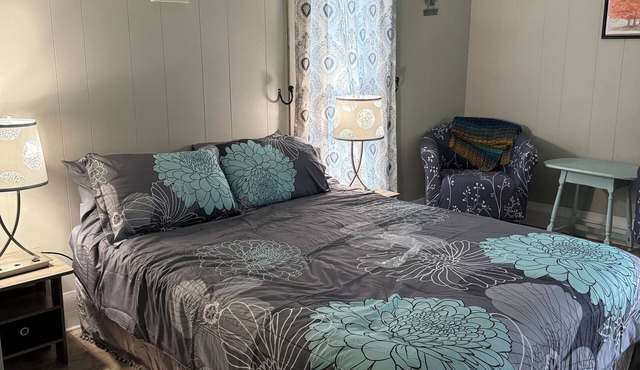 Liberty Nest IInCharming 1-bedroom apartment in Beautiful Liberty with WiFi