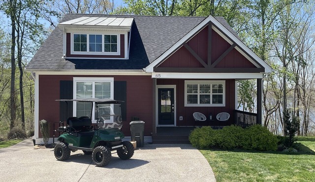 “License To Chill”. Lake Cottage at Tims Ford Lake Golf cart/Fire pit/Marina
