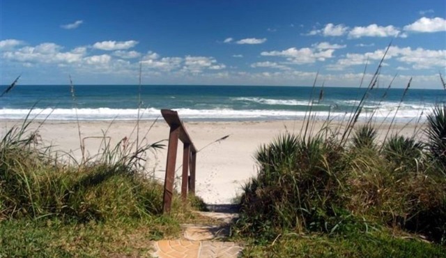 *Licensed *Totally Remodeled (2020Oceanfront Townhome with ocean views