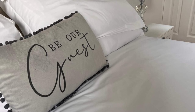 Lichfield Cathedral luxury 2 bed Apartment