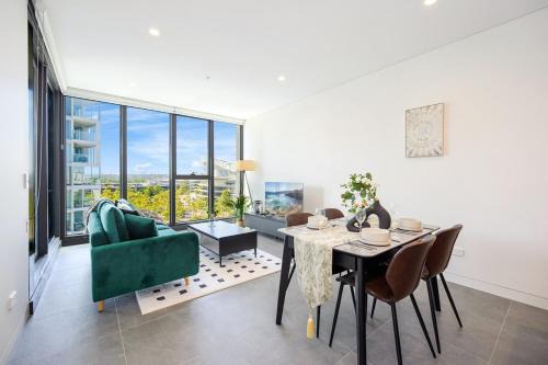 Lidcombe Apt Near Olympic Park Train