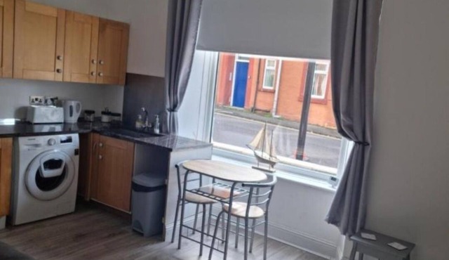 Lido Bay nGround Floor Apartment nClose to Beach Front