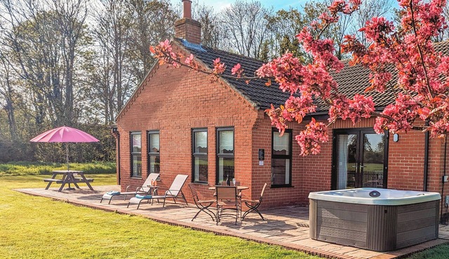 Lie back and count the stars whilst lazing in the hot tub.