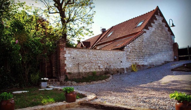 Liebevoll renoviertes Ferienhaus als Teil eines kleinen Bauernhauses mit abgesc by Interhome