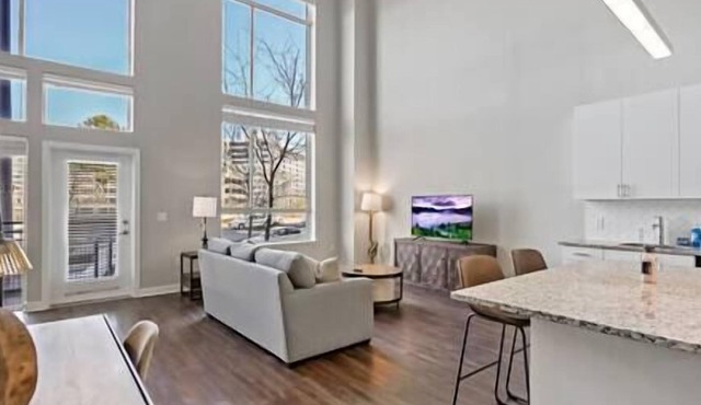 Life at The Top | Luxury | Loft | Pool | Lifestyle