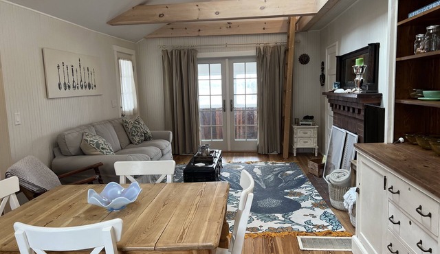 Life by the shore in Hull, MA at an antique house with bay views