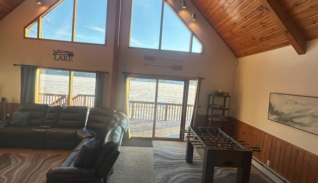 Life is Great on the Lake!