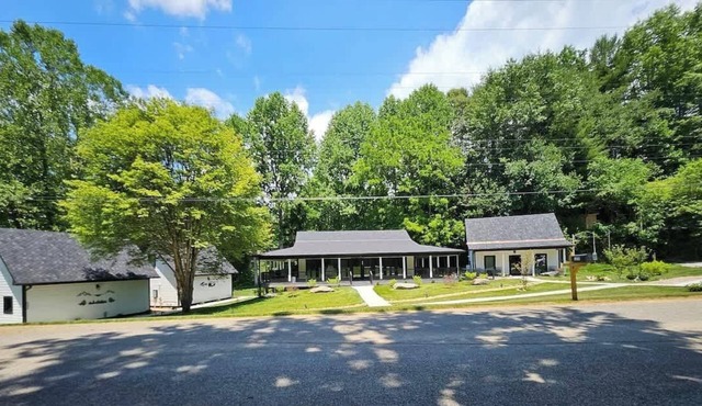 Life's Good Retreat!