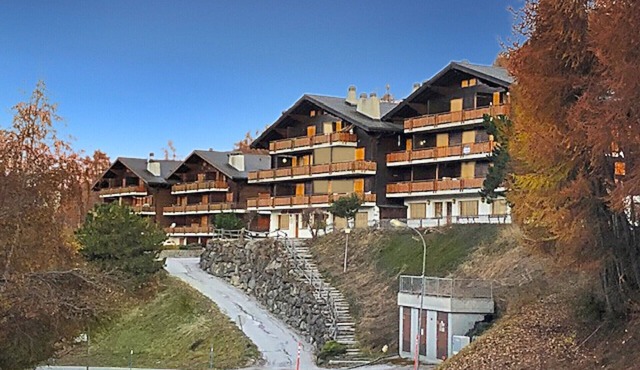 Lift Bear Lodge -4 Valleys- Swiss Alps