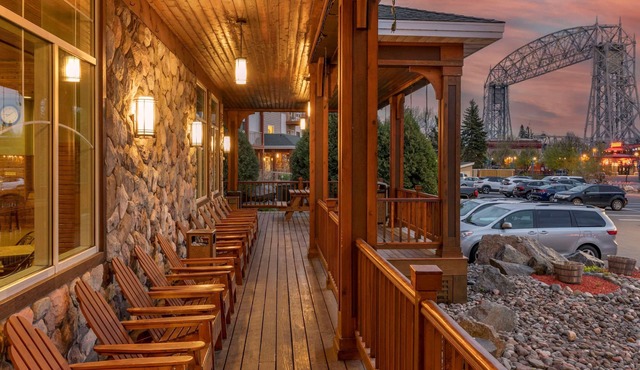 Lift Bridge Lodge, an Ascend Collection Hotel