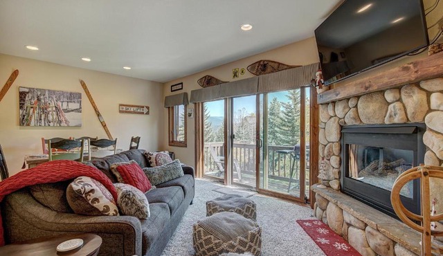 Liftside Retreat