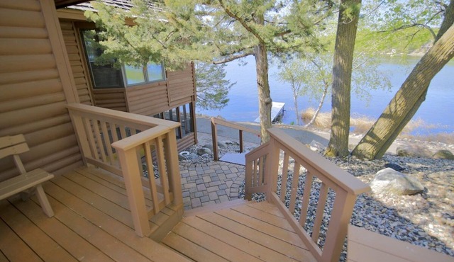 Lighhouse Point Cabin Rental
