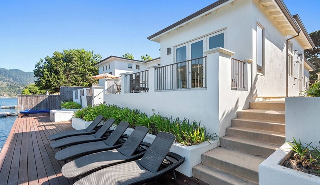 Light and Breezy Seadrift Lagoon Home w/Hot Tub