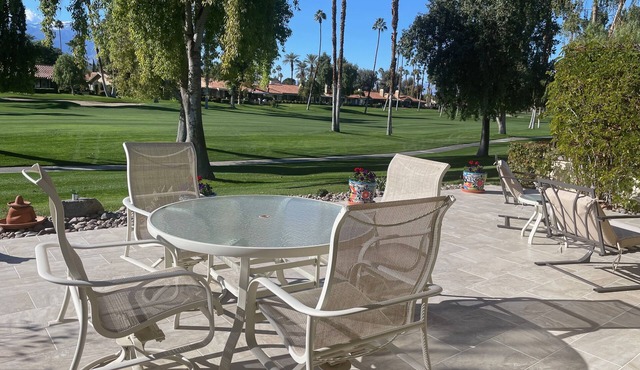 Light and Bright, 2 bed, 2 bath condo on the west 8th fairway at Monterey CC