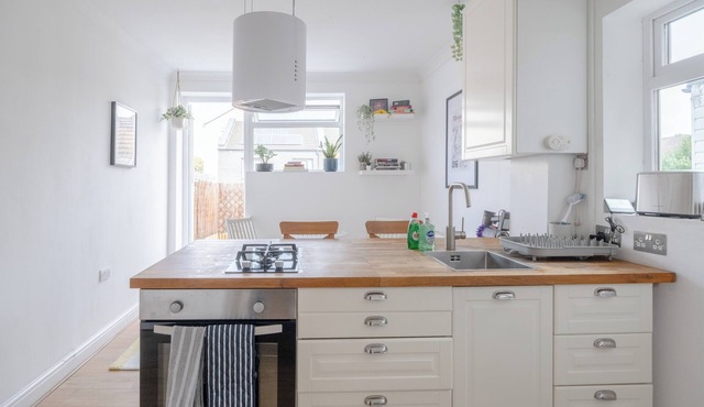 Light and Modern 1BD Flat - Walthamstow near Tube!