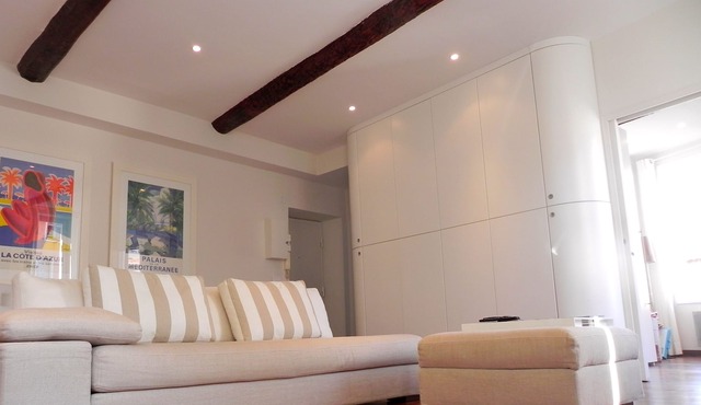 Light and silence in the old town