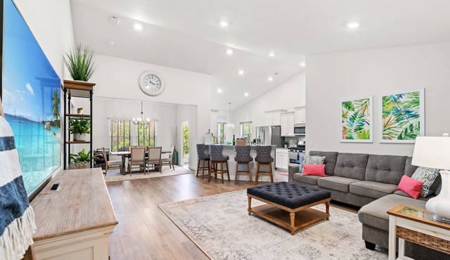 Light & Bright 3BR | Golf Resort | Near Beach