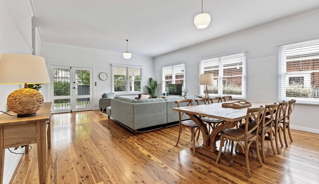 Light filled and spacious home in a central location