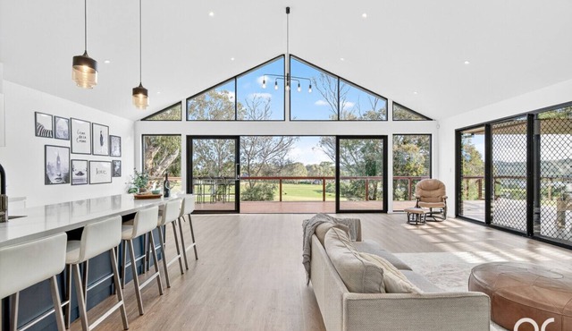 Light Filled - Comfortable