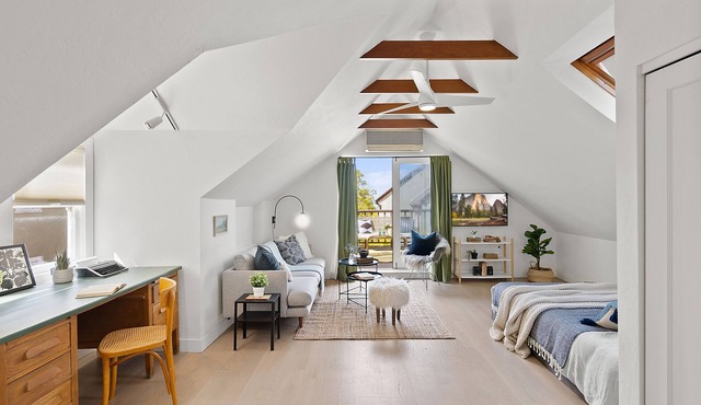 Light-filled loft retreat in famed Gourmet Ghetton