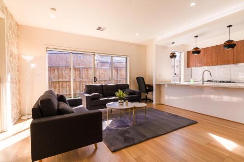 Light-Filled Werribee Escape