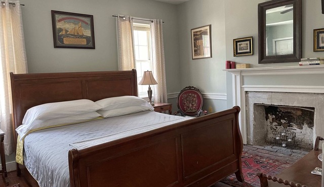 Light Horse Inn: Suite 2