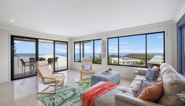 Lighthouse at Emerald Beach – Relax, Reconnect, and Recharge