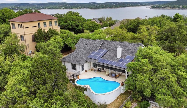 Lighthouse at Lake Travis | Luxury 5BR | Pool