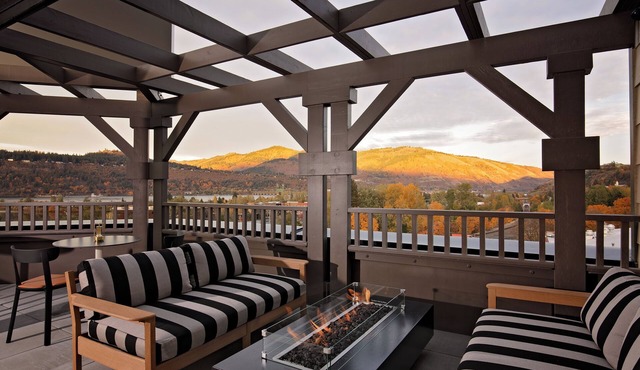 Lightwell Hotel & Spa