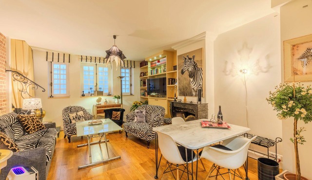 Like a Parisian in the middle of Paris