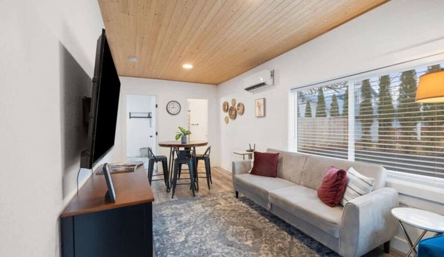 Lil America – Tesla EV, Near Schweitzer