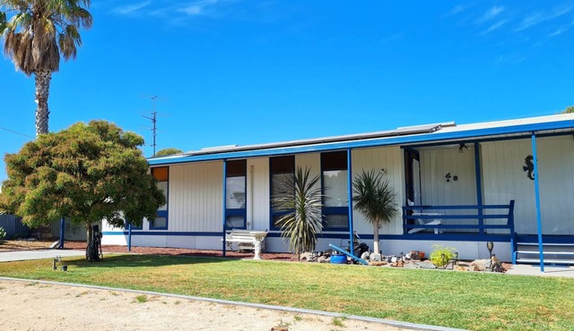 Lil Blue Beach House, Port Hughes