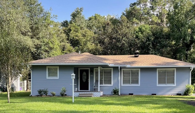 Lil Blue Lake House on a private lake in Conroe.