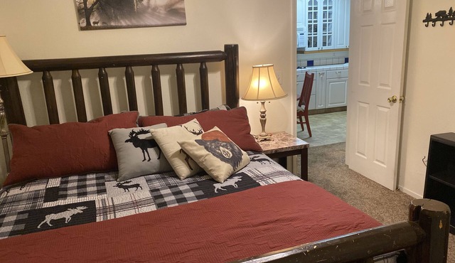 Lil Buck small loft 31 day+ stays only