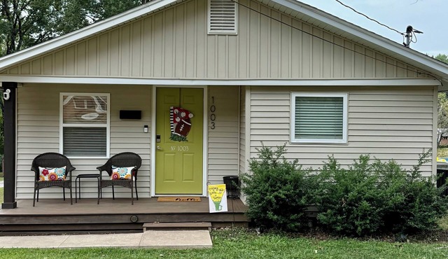 Lil Gem - near Bethel and HCMC