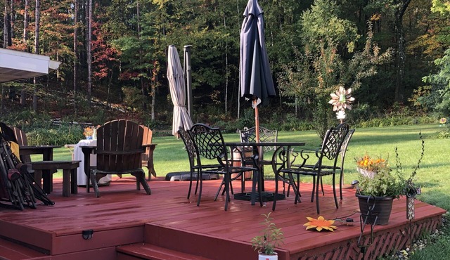 Lil R&R - Entire guest suite to rest & relax - 7 miles from beautiful Waupaca WI