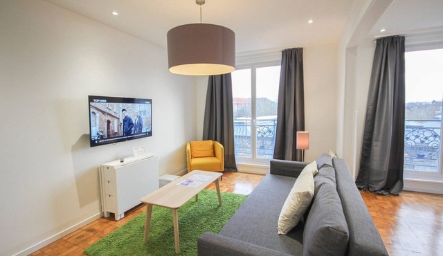 Lille Wazemmes- One bedroom with balcony and view