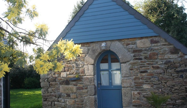 Lilly, adorable little stone house for 3 people.