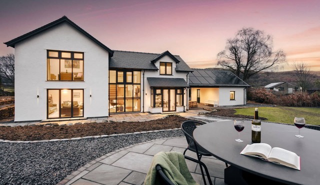 Lily Bank in Staveley