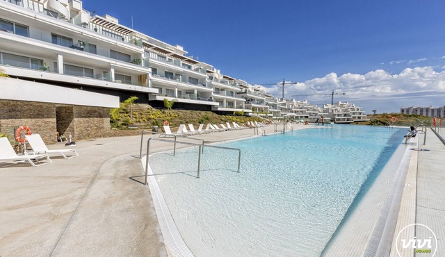 Lima | Townhouse with pool in Estepona