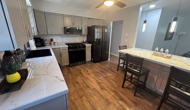 LINCOLN-Cozy 3b/1.5b Home in Cincinnati