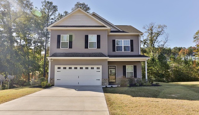 Lincoln Luxury~ Spacious 5BR w/2 Kings & Boat Parking!