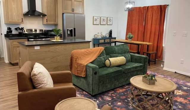 Lincoln’s Landing spacious 3 BD 2 Bath near Palo Duro Canyon and WT