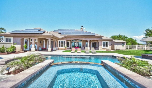 Linda Rosea Hill Top Estate/Wine Country w/views