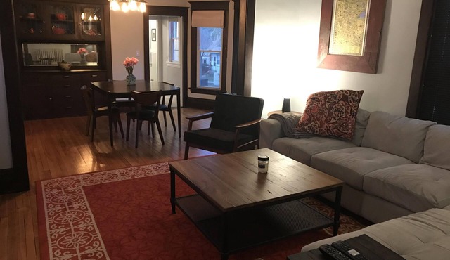 Linden Hills - 2 Blocks From Lakes - XL 2 Bedr Unit - Main Floor