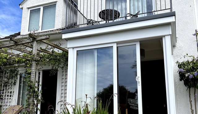 LINDEN LEA, character holiday cottage in Newton Ferrers