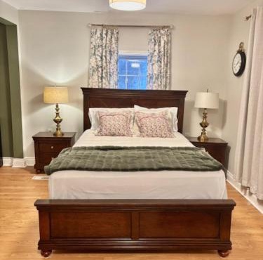 Linden Leaf Gasthaus INN