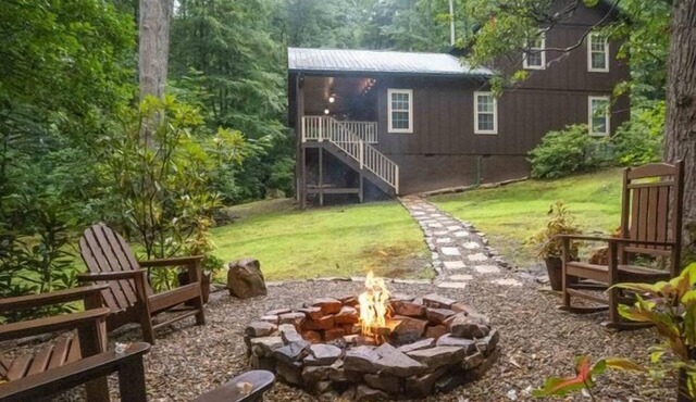 Lindisfarne - Gorgeous Mountain Cabin located Close to Mountain Attractions!