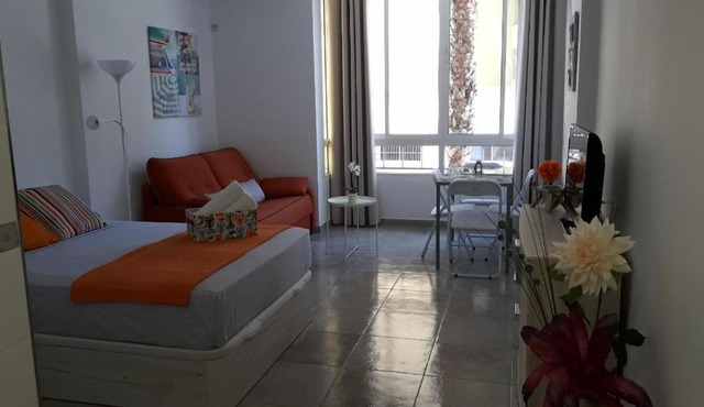 Lindo estudio en centro de Torremolinos